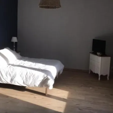 Couette-café La Demeure D'alexandra 3*