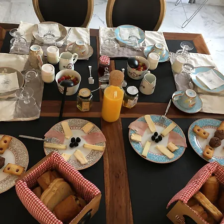 La Demeure D'alexandra فندق مبيت وإفطار 3*