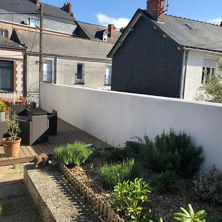 La Demeure D'alexandra Bed & Breakfast