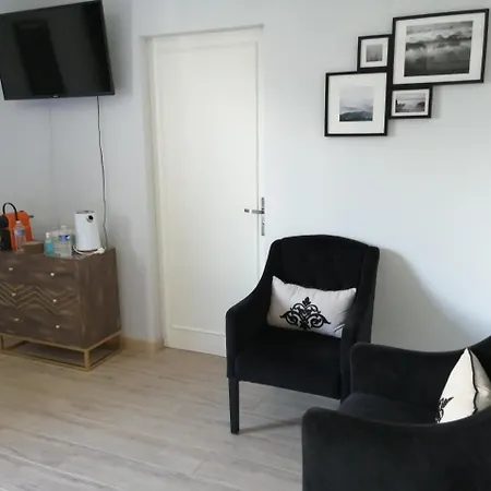 Bed & Breakfast La Demeure D'alexandra 3*