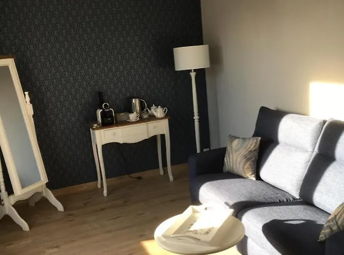 La Demeure D'alexandra Bed & Breakfast