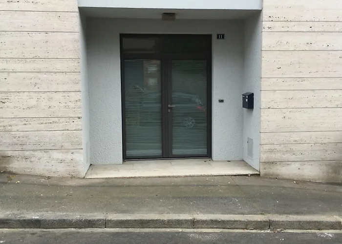 La Demeure D'alexandra Bed & Breakfast 3*