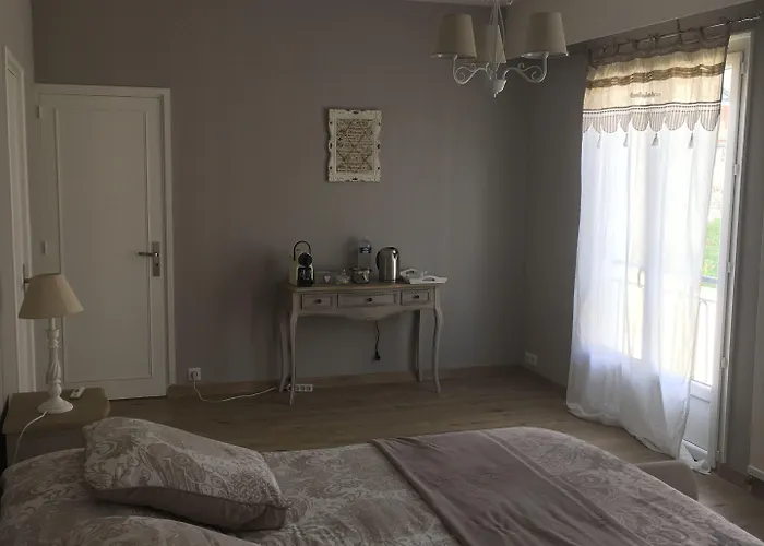 La Demeure D'alexandra فندق مبيت وإفطار 3*